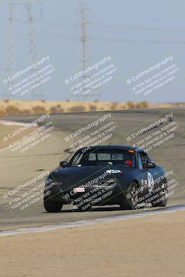 media/Oct-29-2022-CalClub SCCA (Sat) [[e05833b2e9]]/Race Group 3/Qualifying (Outside Grapevine)/